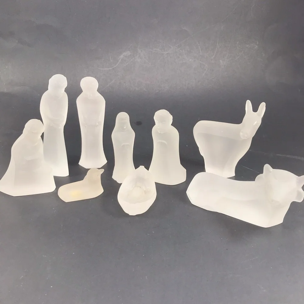 Clearly Nativity Set Mexican 24% Lead Crystal 9 Piece Frosted Minimalist